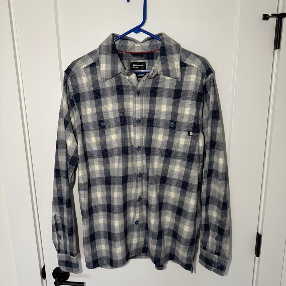 Marmot Flannel Chamois Button Down Shirt. Casual, Preppy, outdoor workwear. L